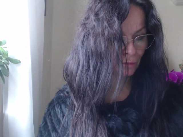 Cute HelenSHOW1 from BongaCams HelenSHOW1 from BongaCams