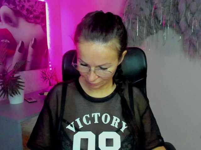 HelenSHOW1 webcam bongacams model stream image