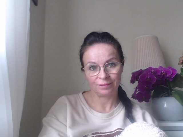 HelenSHOW1 webcam bongacams model stream image