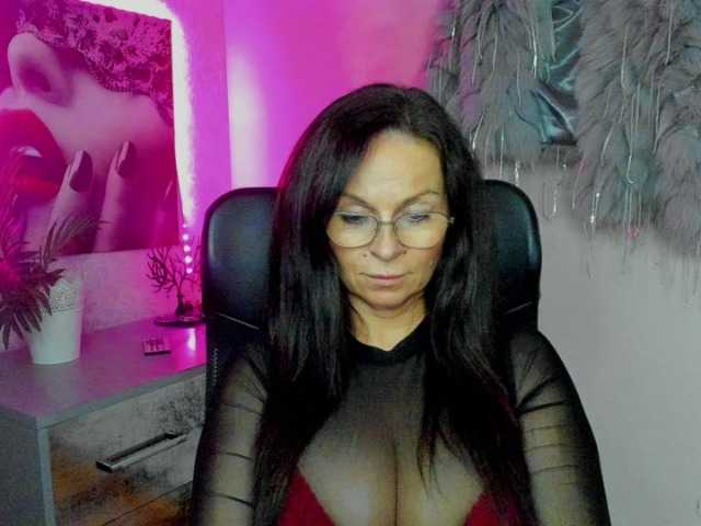  HelenSHOW1 chat room