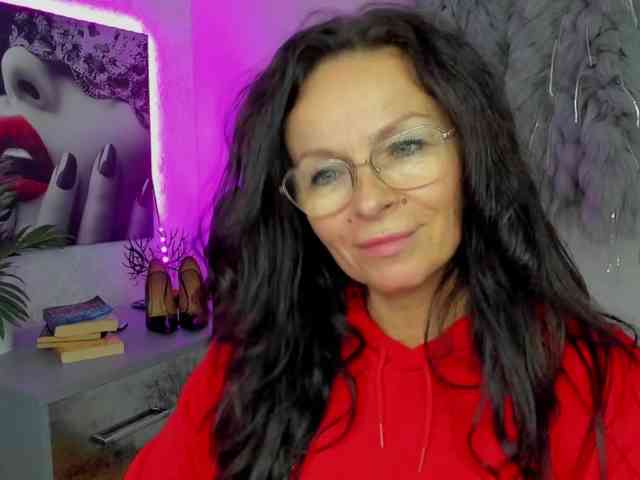 HelenSHOW1 webcam