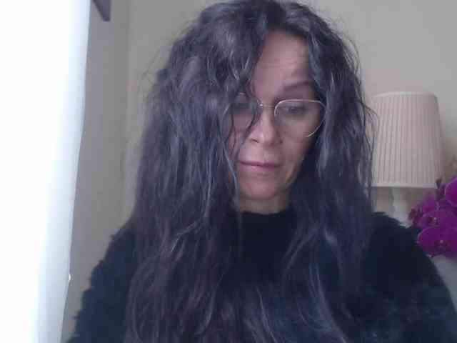 HelenSHOW1 webcam