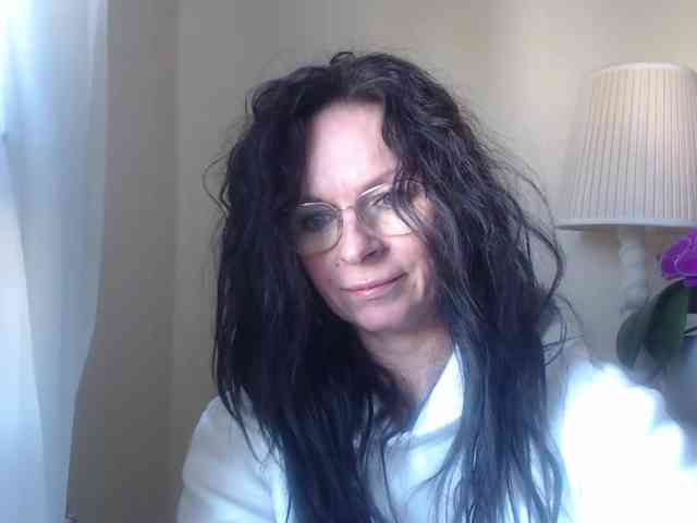HelenSHOW1 webcam