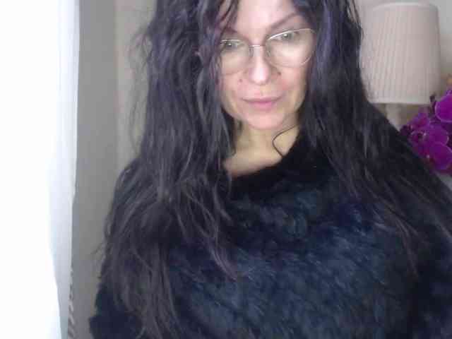HelenSHOW1 webcam
