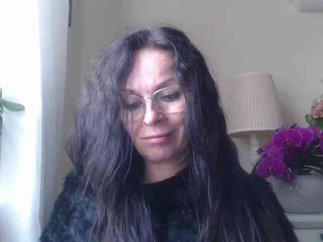 HelenSHOW1 webcam