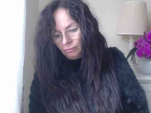 HelenSHOW1 webcam
