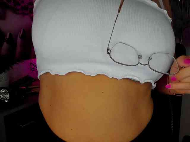 HelenSHOW1 webcam