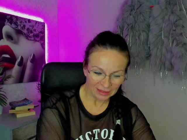 HelenSHOW1