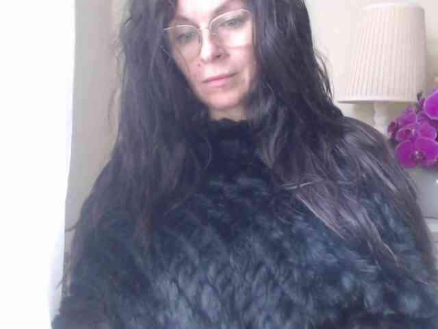 HelenSHOW1 webcam