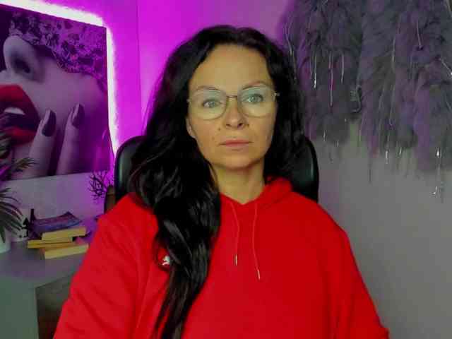 HelenSHOW1 webcam