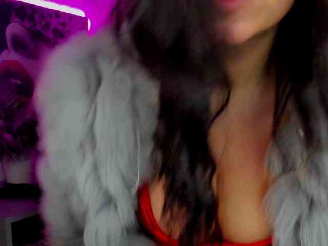 HelenSHOW1 Live Webcam on BongaCams