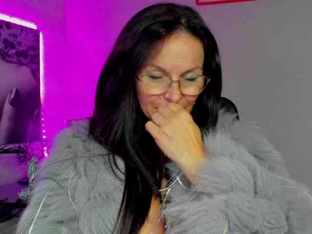 HelenSHOW1 HelenSHOW1