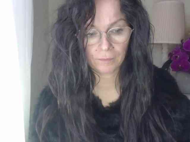 HelenSHOW1 webcam