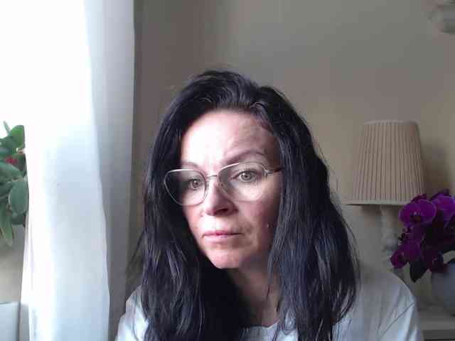 HelenSHOW1 webcam
