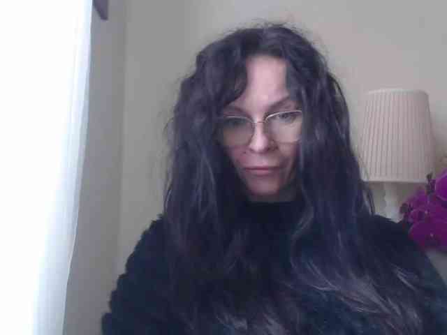 HelenSHOW1 webcam