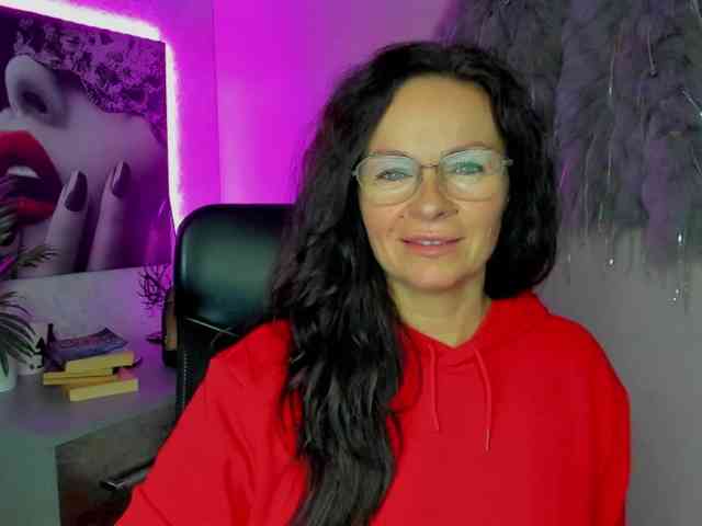 HelenSHOW1 webcam
