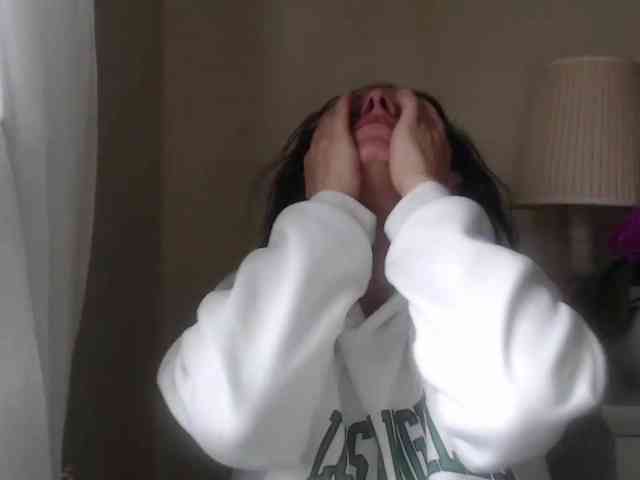 HelenSHOW1 webcam