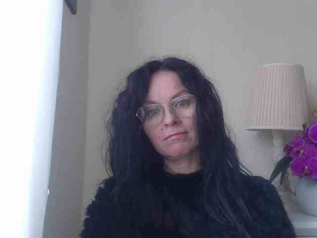 HelenSHOW1 webcam