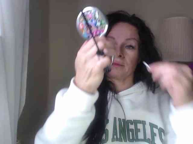 HelenSHOW1 webcam