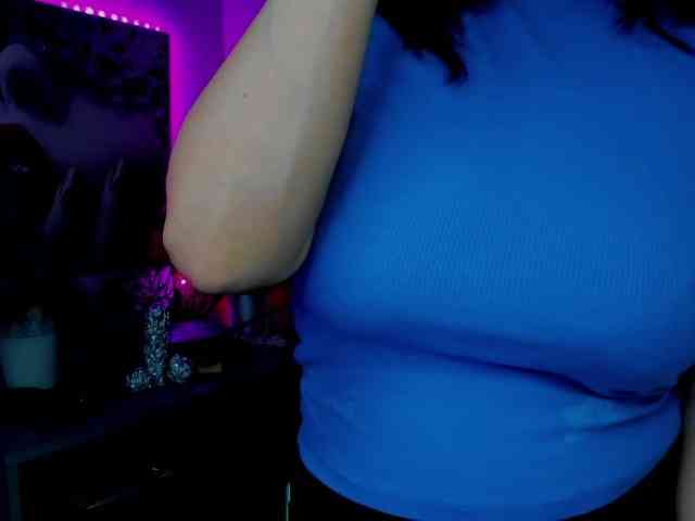 HelenSHOW1 webcam