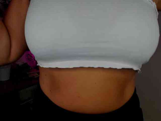 HelenSHOW1 webcam