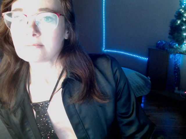 VioricaRoss's BongaCams show and profile