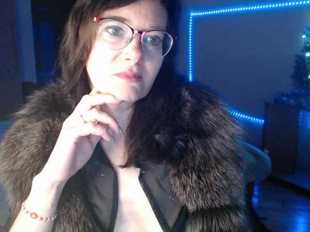 VioricaRoss's BongaCams show and profile