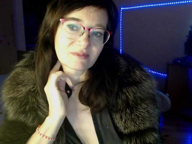 VioricaRoss's BongaCams show and profile