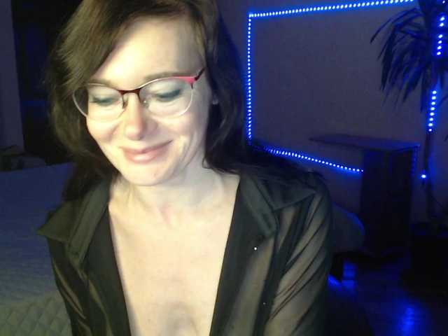 VioricaRoss's BongaCams show and profile