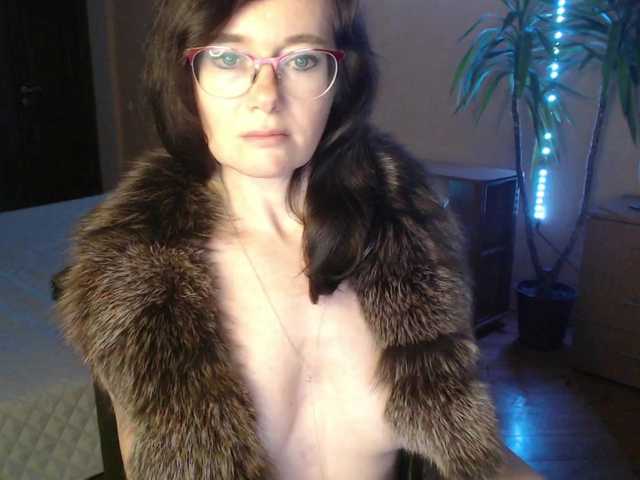 VioricaRoss's BongaCams show and profile