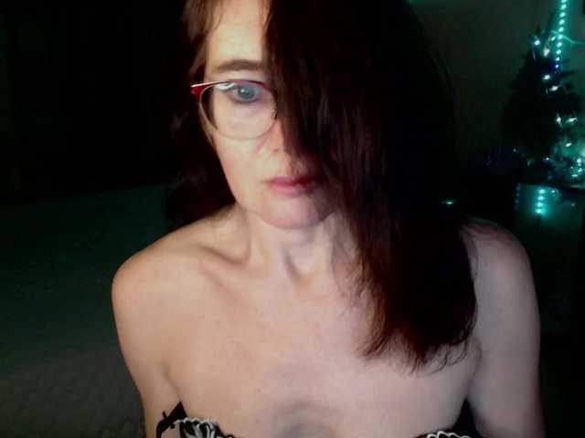 VioricaRoss's BongaCams show and profile