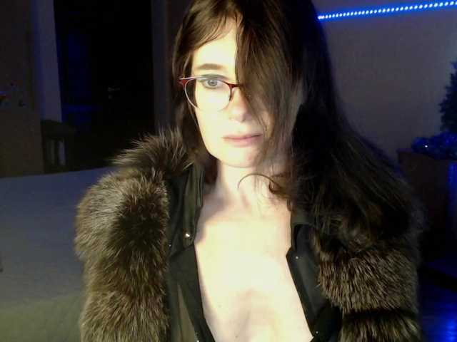 VioricaRoss's BongaCams show and profile