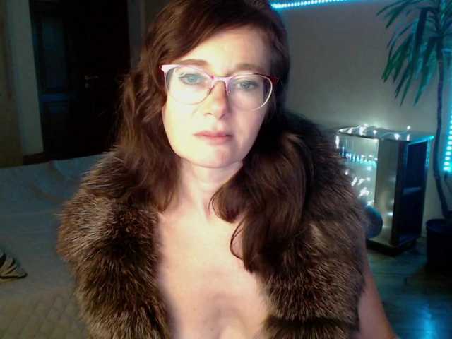 VioricaRoss's BongaCams show and profile