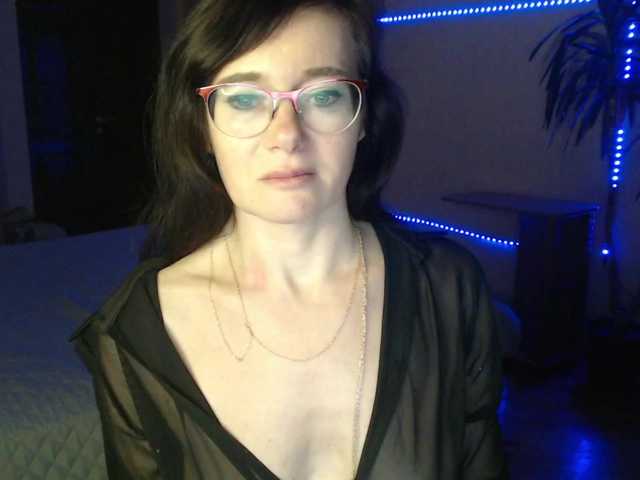 VioricaRoss's BongaCams show and profile