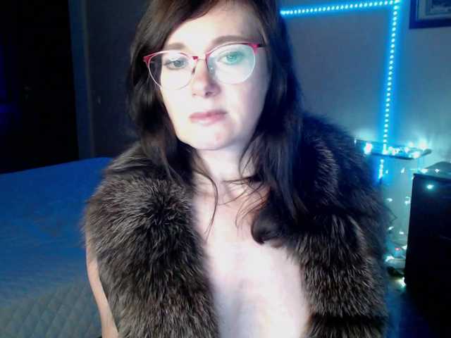 VioricaRoss's BongaCams show and profile