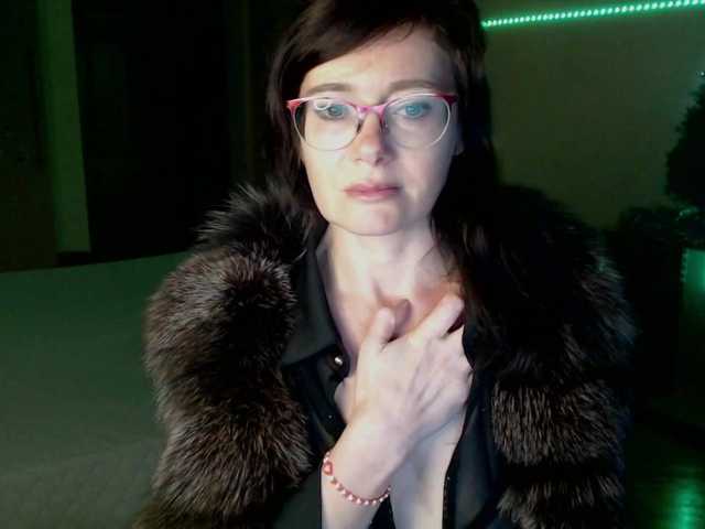 VioricaRoss's BongaCams show and profile