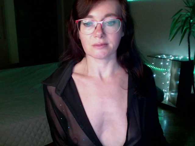 VioricaRoss's BongaCams show and profile