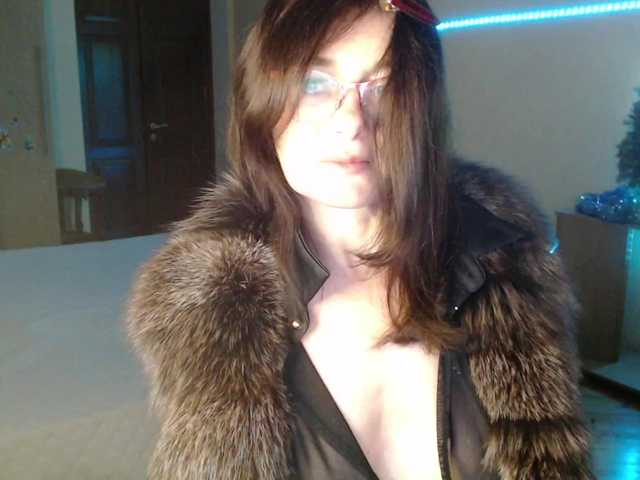 эросцена VioricaRoss