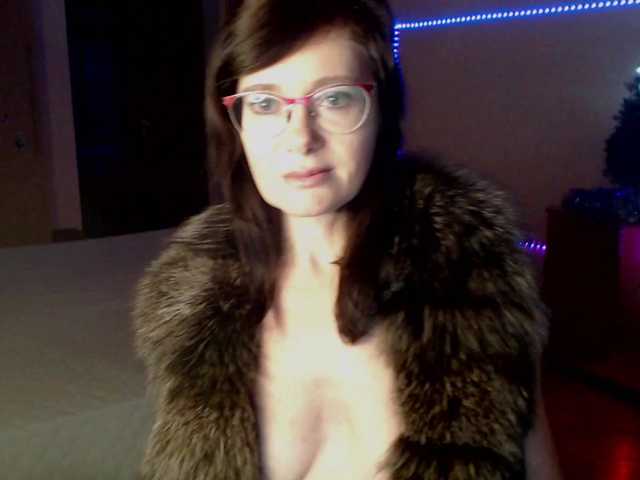 VioricaRoss's BongaCams show and profile