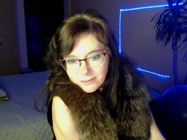 VioricaRoss's BongaCams show and profile