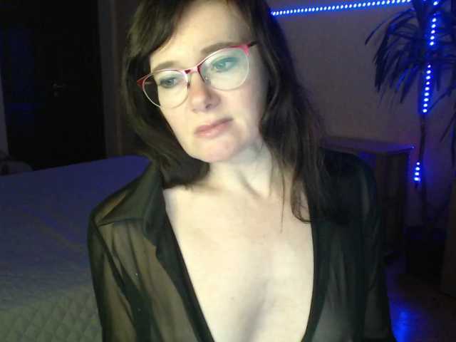VioricaRoss's BongaCams show and profile