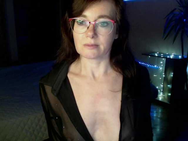 VioricaRoss's BongaCams show and profile