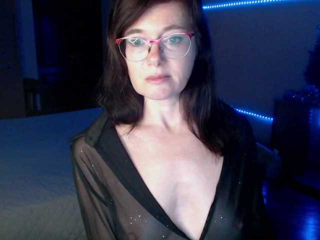 VioricaRoss's BongaCams show and profile