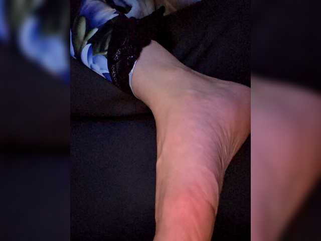 BaditaLuna's BongaCams show and profile