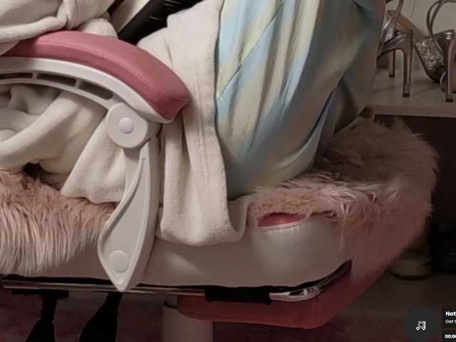 BaditaLuna's BongaCams show and profile