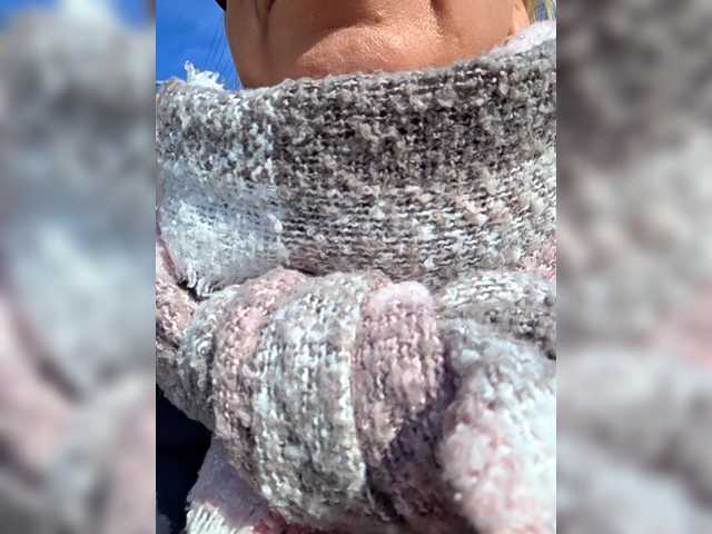 BaditaLuna's BongaCams show and profile