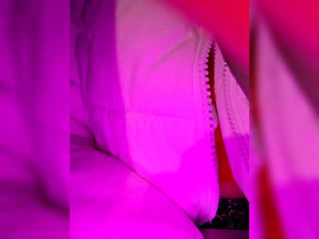 BaditaLuna's BongaCams show and profile