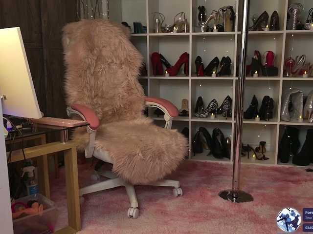 BaditaLuna's BongaCams show and profile