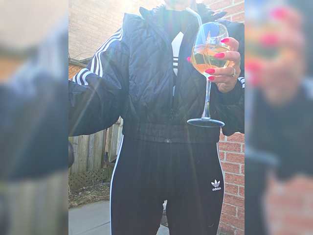 BaditaLuna's BongaCams show and profile