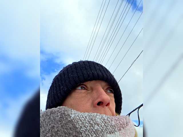 BaditaLuna's BongaCams show and profile